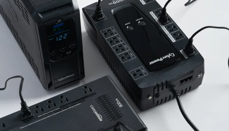 Stay Online During Power Cuts with a UPS Battery Backup